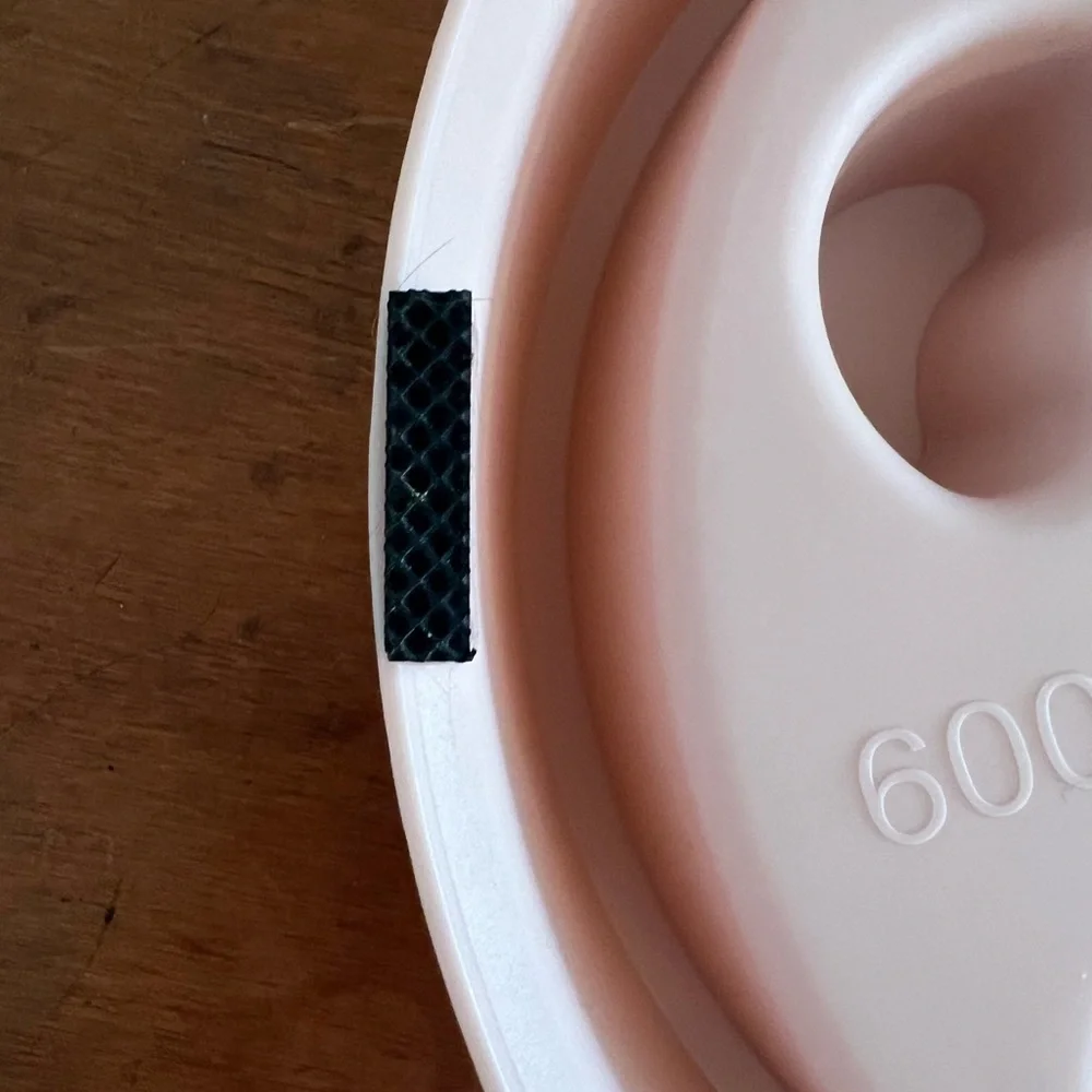 Crescent-Shaped Slow Feeder Dog / Cat Bowl